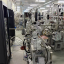 三腔室分子束外延生长系统